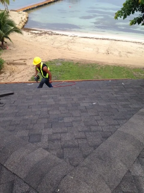 Roof-Techo LLC - Photo 9