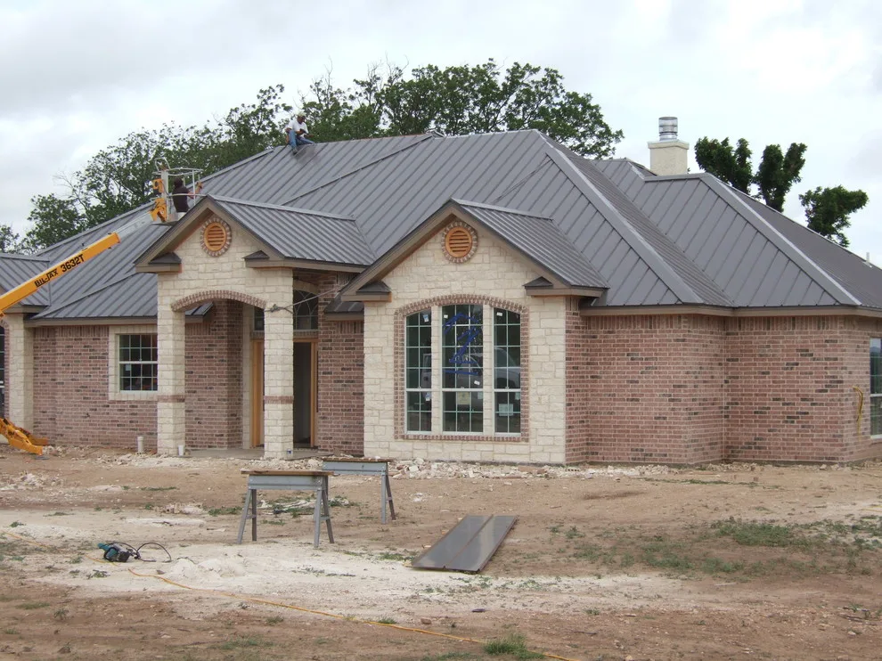 Austin Roofing And Construction - Photo 12
