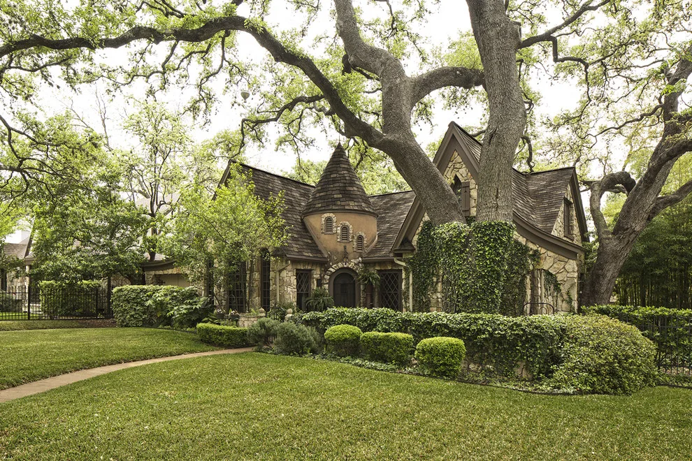 Quality Roofing - Photo 9