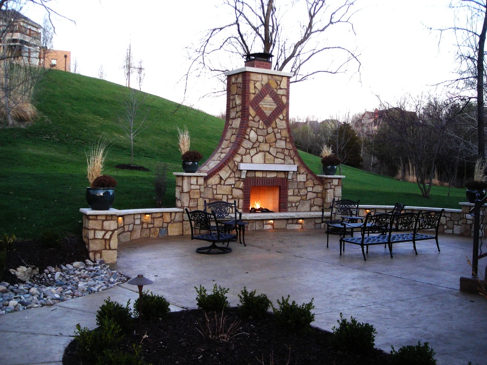 Lawrence Landscape - Photo 6