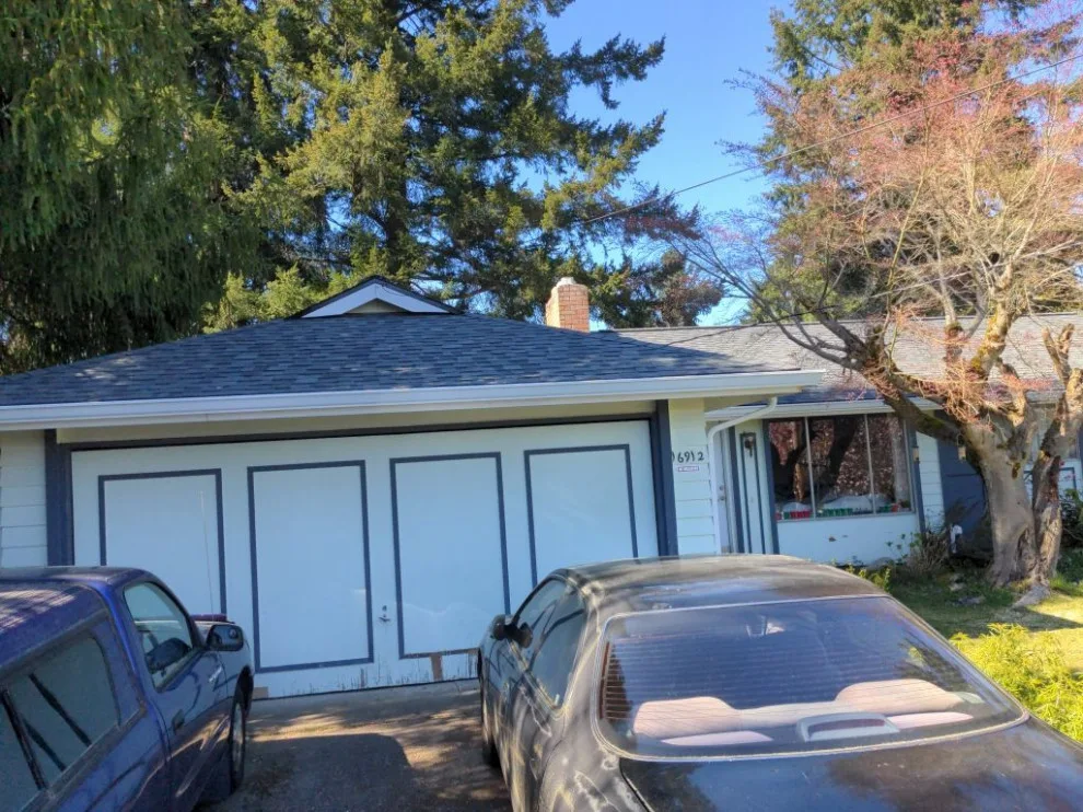 Bellevue Rooftop Asphalt by RoofSmart - Photo 12