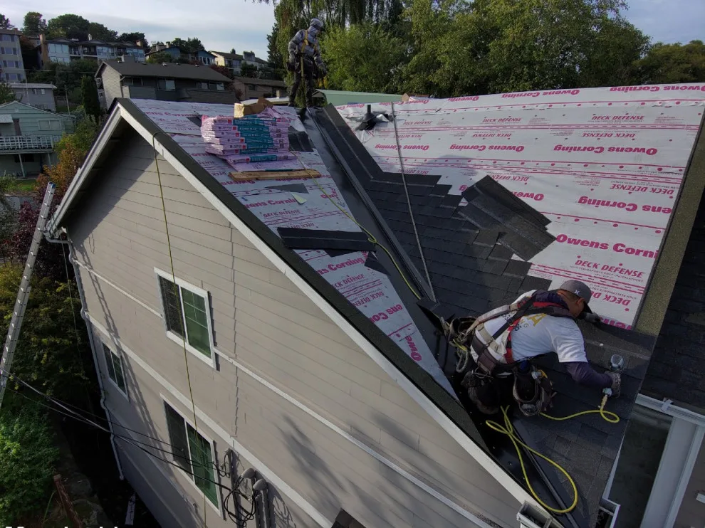 Bertona Residences by Orca Roofing & Exteriors - Photo 4
