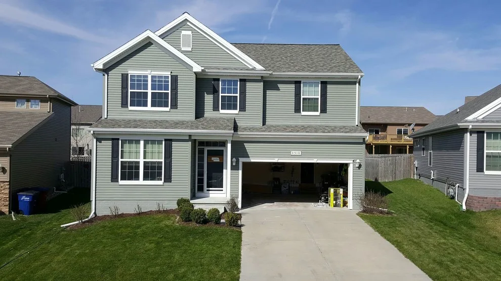 Top Roofs of 2017 by White Castle Roofing - Photo 5