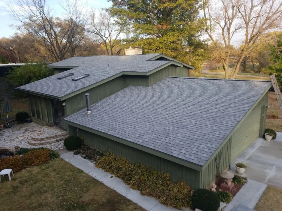 Landmark by CertainTeed - Cobblestone Gray by Appelhanz Roofing - Photo 2