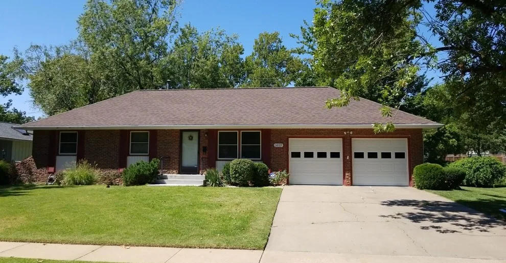 CertainTeed Landmark Impact Resistant by Appelhanz Roofing - Photo 13