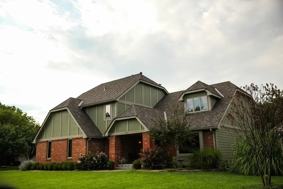 Rhoden Roofing - Photo 11