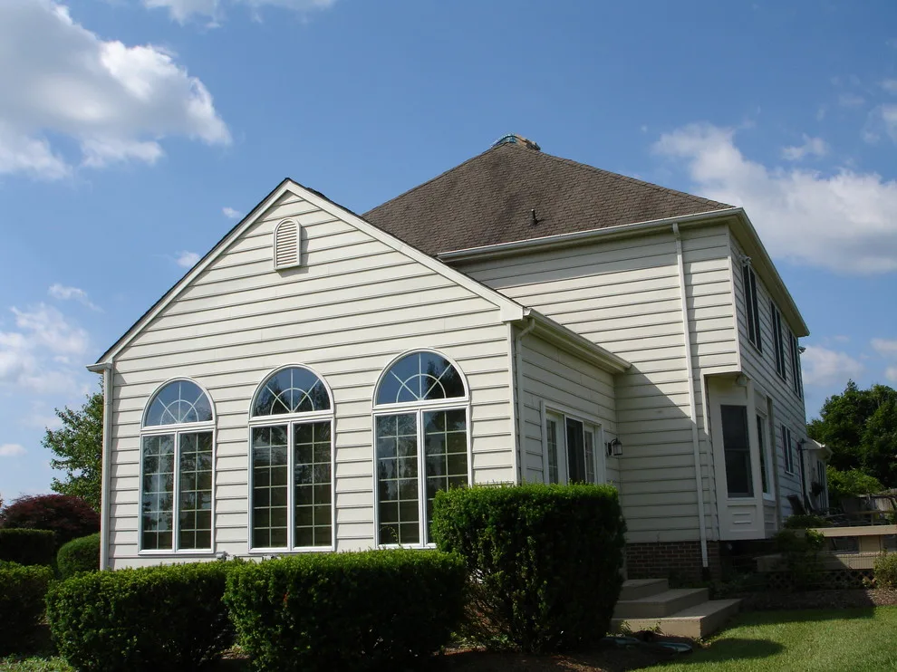 Central Roofing, Siding, And Windows Co. - Photo 2