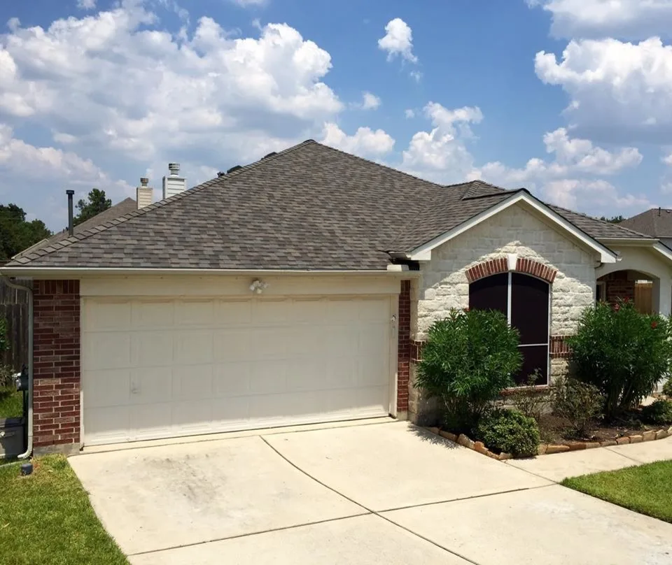 Amstill Stilley Roofing - Photo 3