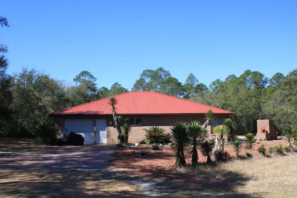 SNC Square, LLC - Photo 9