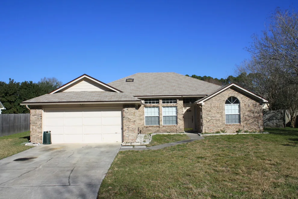 SNC Square, LLC - Photo 4