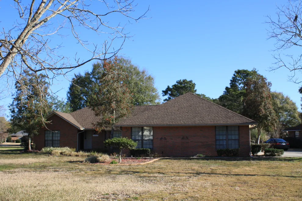 SNC Square, LLC - Photo 3