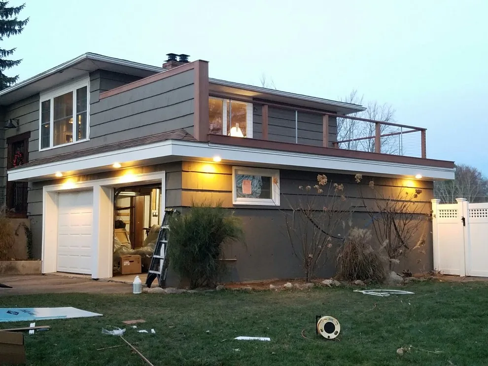 Tailored Mahogany Deck Featuring CableRail System by Loyalty Exterior Solutions - Photo 3