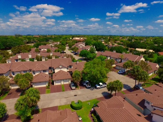 Eagle's Perch Townhomes by Evans Roofing - Photo 9