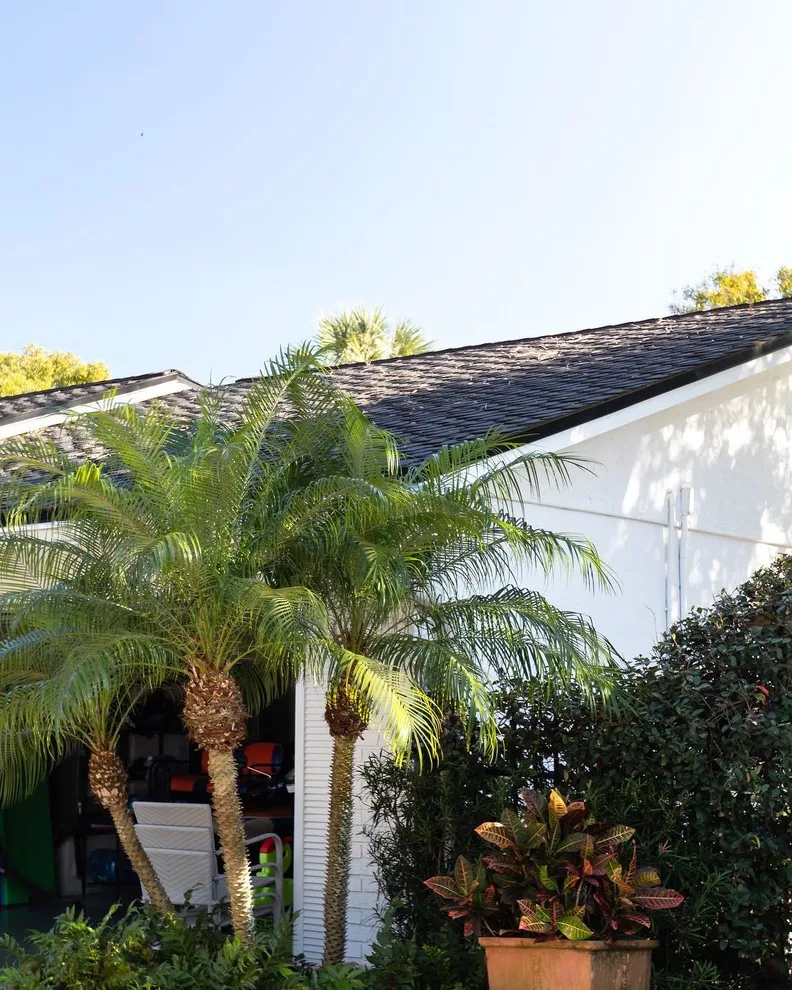 Universal Roof & Contracting - Photo 13