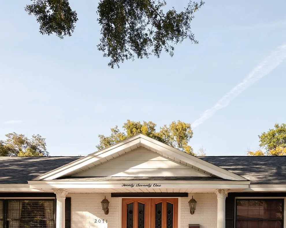 Universal Roof & Contracting - Photo 8