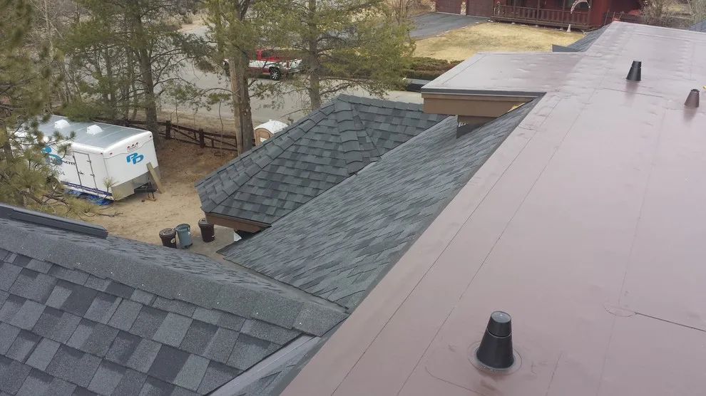 Summit Roofing Co - Photo 4