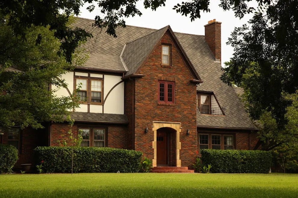 GAF Sienna shade Aged Oak by Rhoden Roofing - Photo 3
