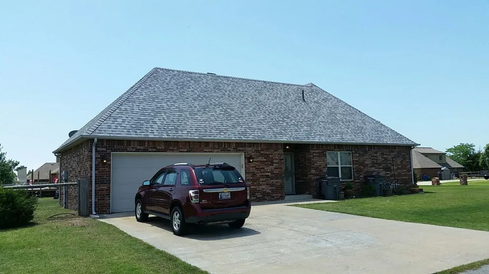 Whirlwind Roofing And Construction - Photo 5