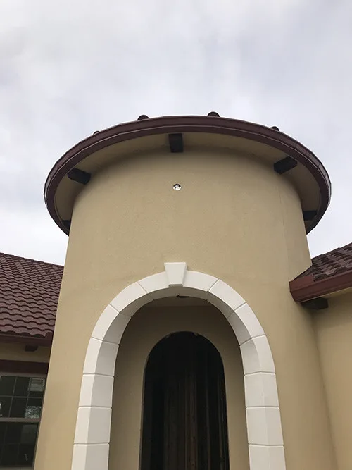 Sharp Seamless Gutter - Photo 3