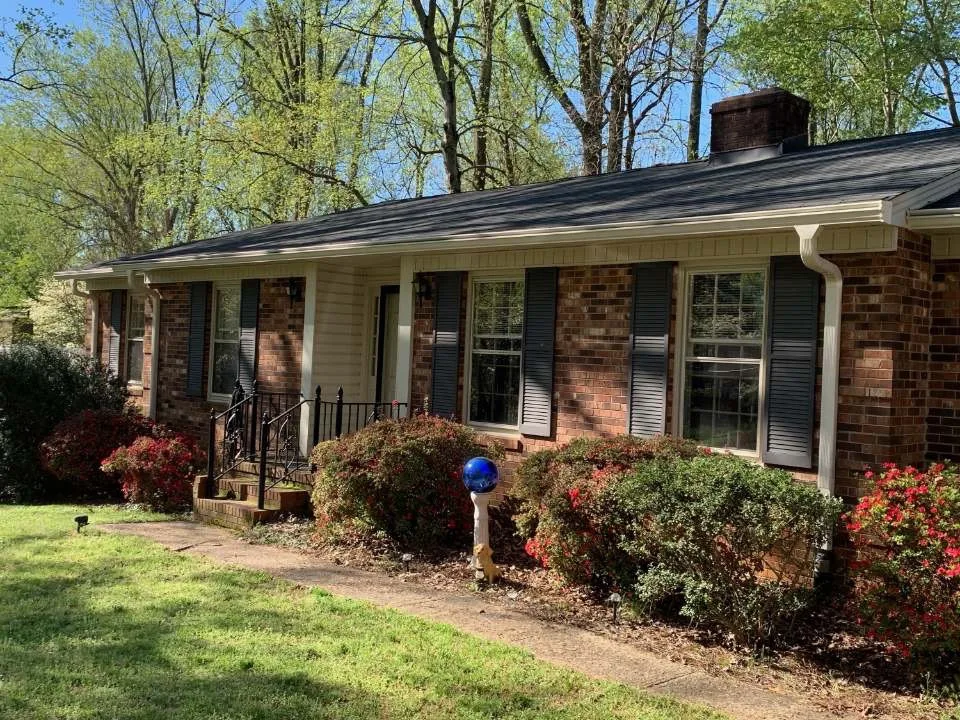 Big Anchor Roofing And Gutters - Photo 14