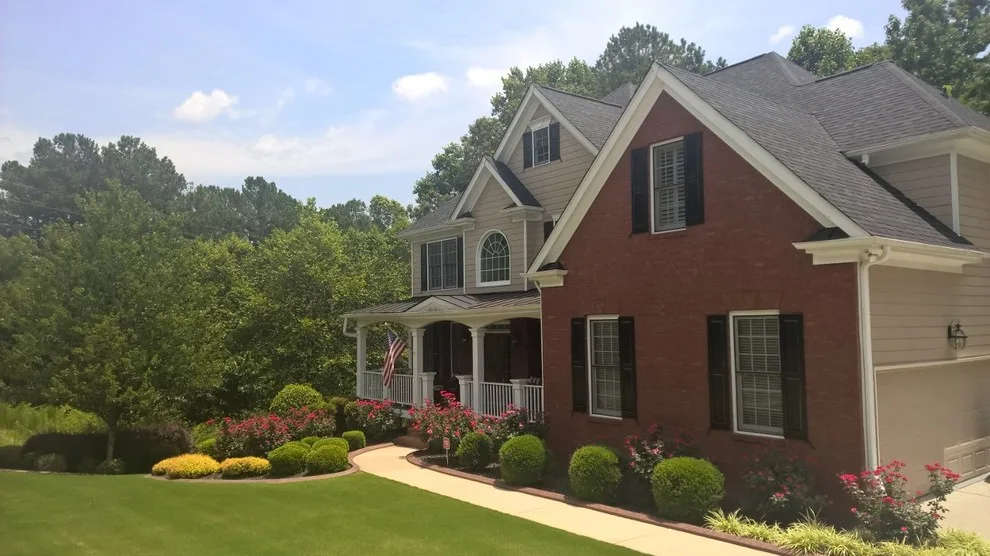 Hicks Roofing - Photo 6