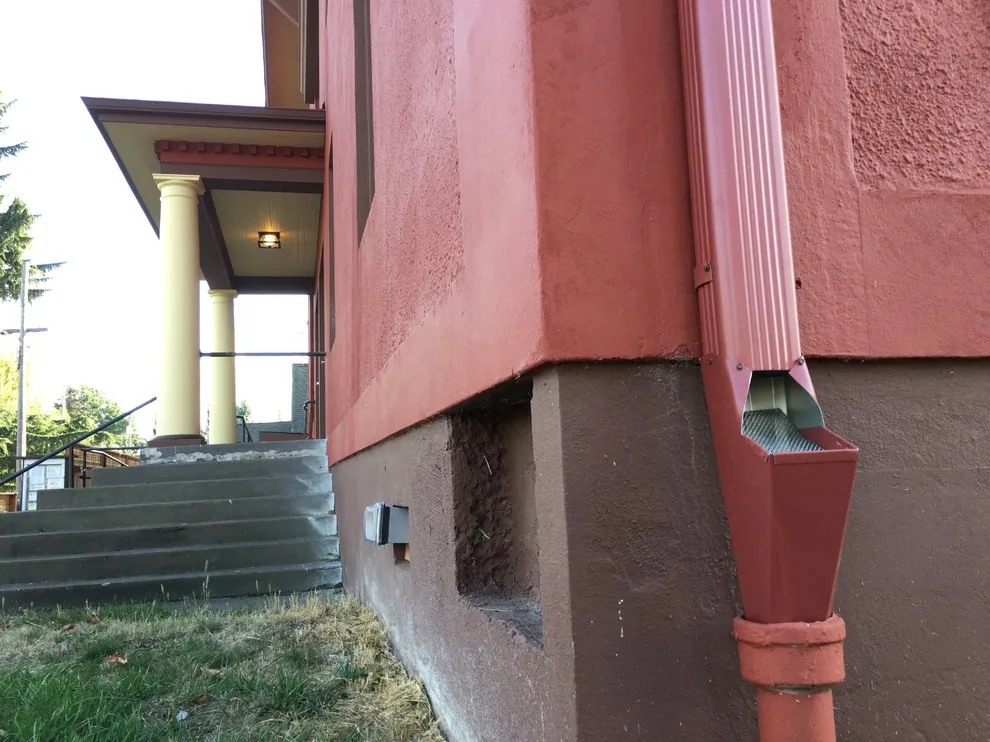 Royal Gutters, Inc. - Photo 14