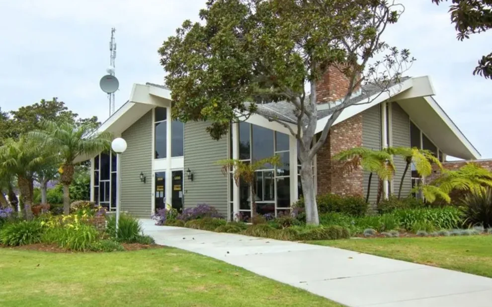 Sloan Roofing Inc. - Photo 13