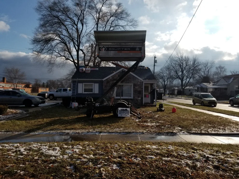 Metro Detroit Roofs LLC - Photo 4