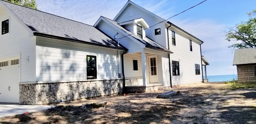 Bloomfield Construction - Photo 13