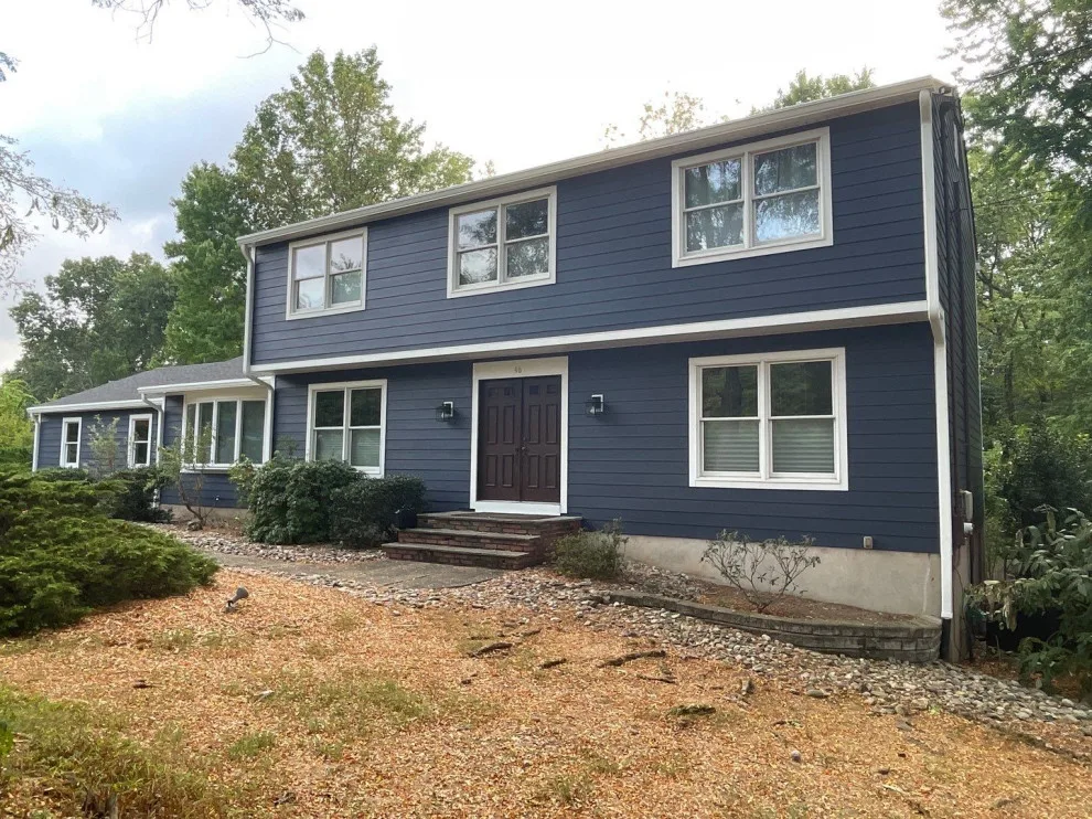 James Hardie Siding Installation Services by Dior Construction - Photo 4