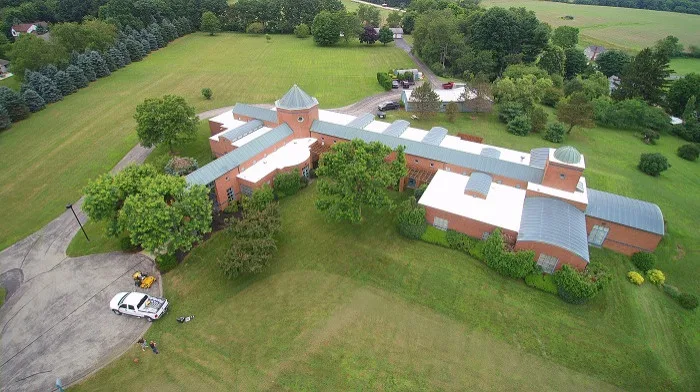 L&L Roofing Systems - Photo 2