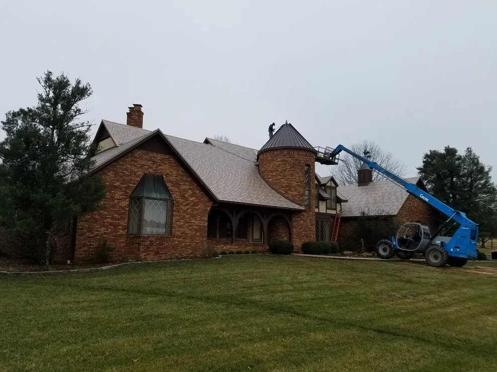Donahue Roofing - Photo 14