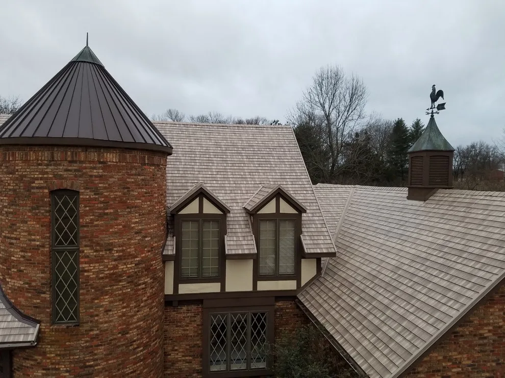 Donahue Roofing - Photo 11