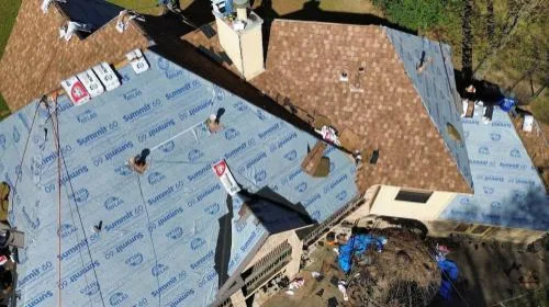 Modern BYLT Roofing - Photo 2