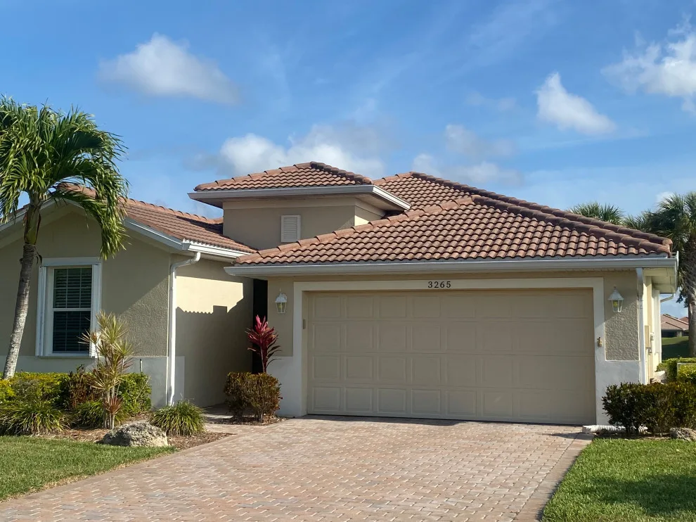 Tile Roofing And Restoration - Photo 4
