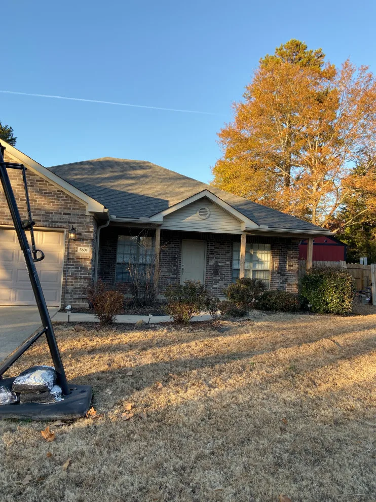 Arkansas River Valley Roofing - Photo 7