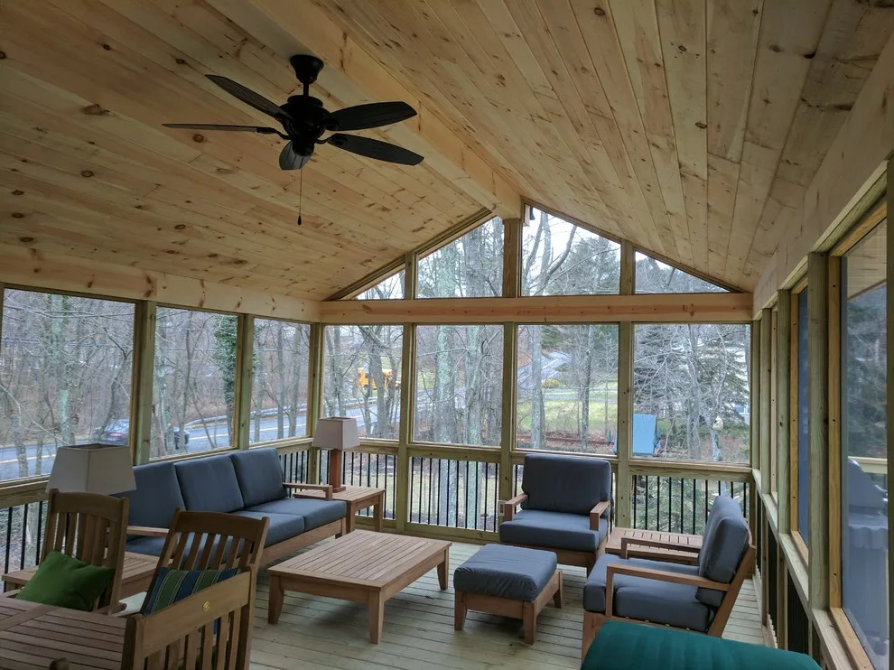 City Screened Deck Expansion by Hendo Contracting - Photo 2