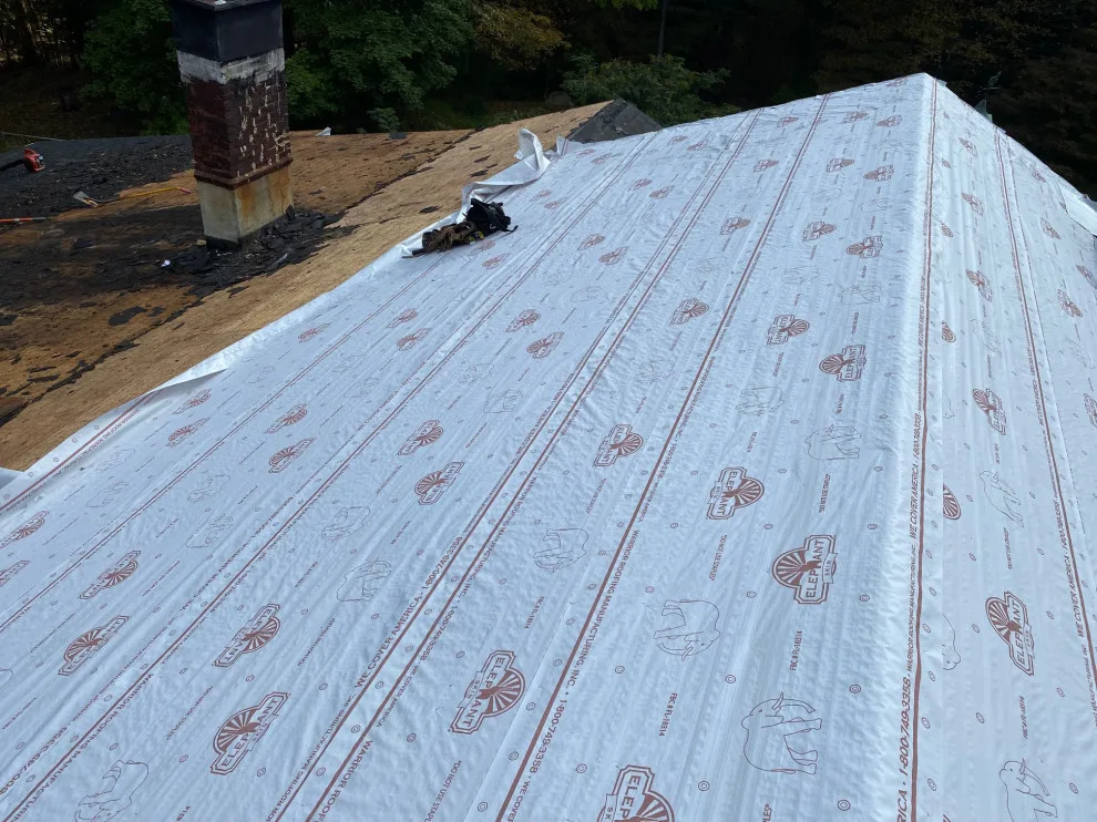 Fresh Images by A1 Roofing And Siding - Photo 5