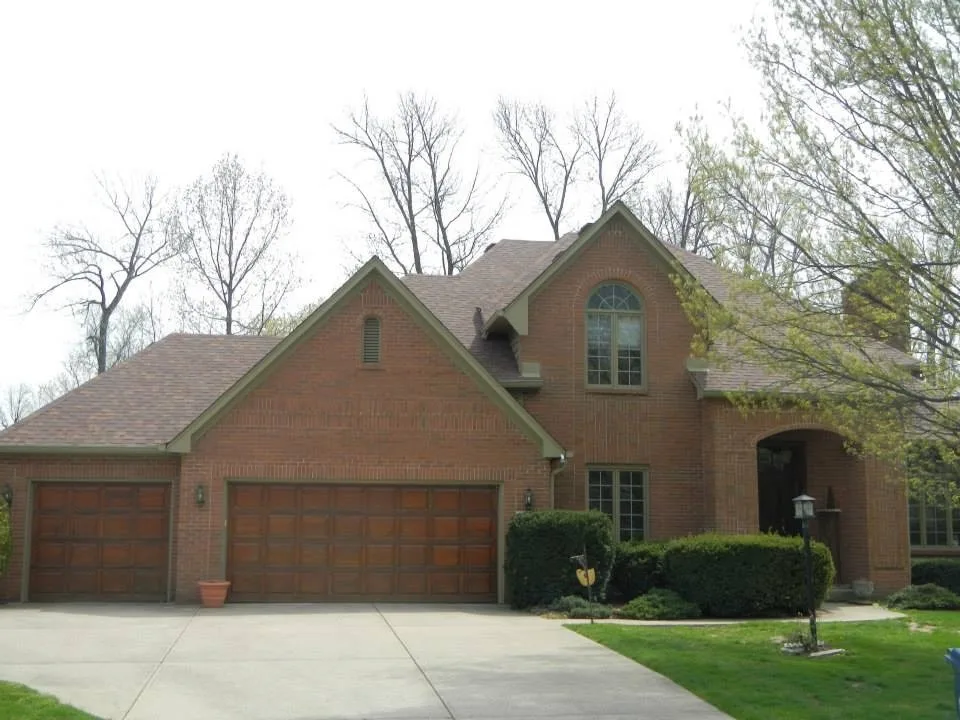 Done Right Roofing And Restoration LLC - Photo 2