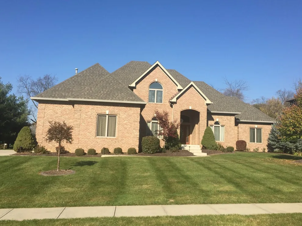 Done Right Roofing And Restoration LLC - Photo 7