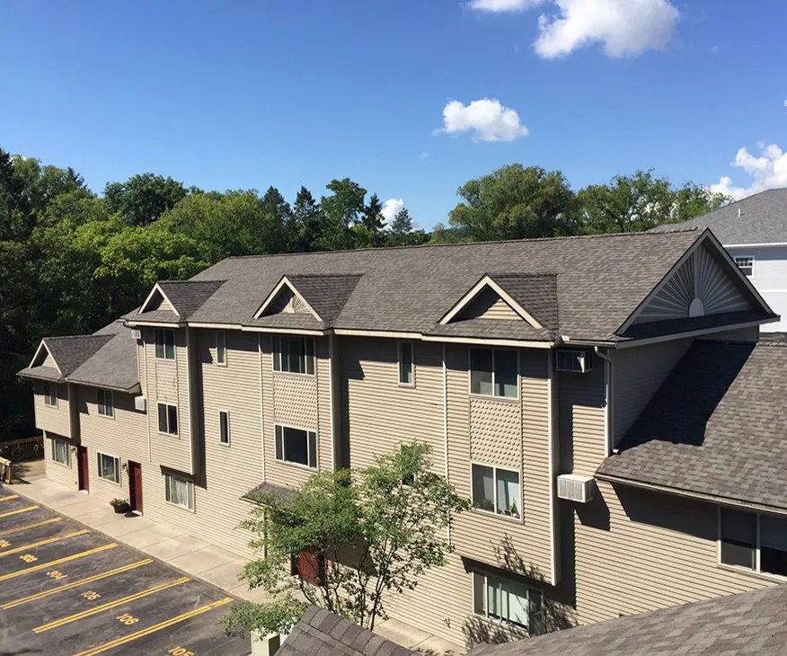 Qualified Roofing - Photo 8