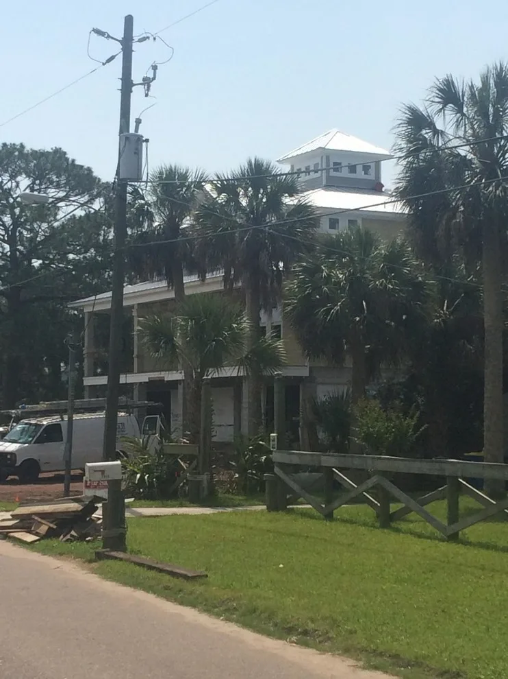 Locke Roofing - Photo 9