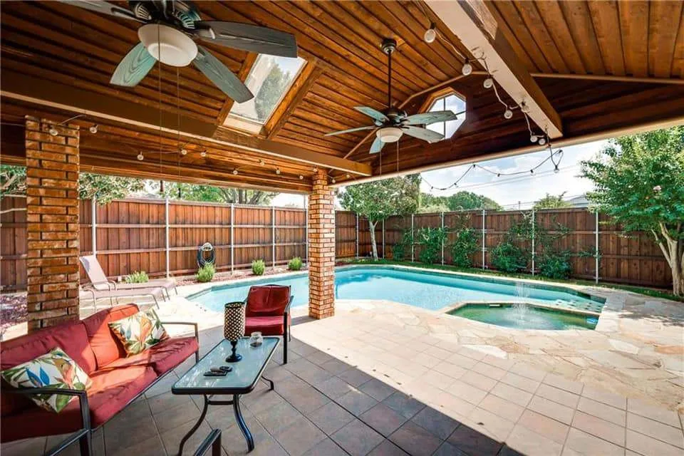 Elite Roofing And Renovations - Photo 4