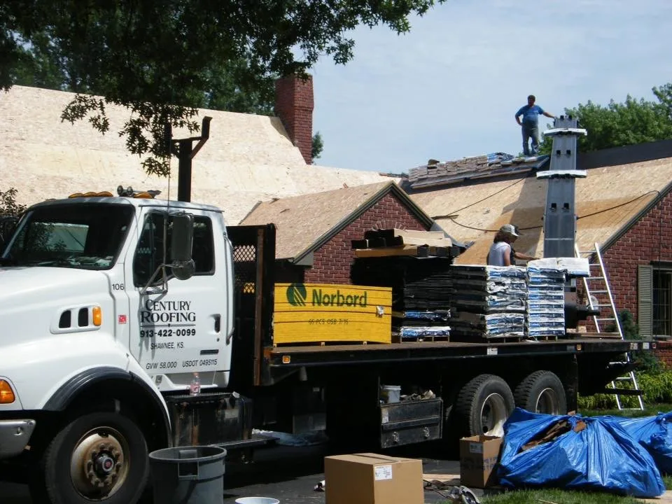 Century Roofing - Photo 5