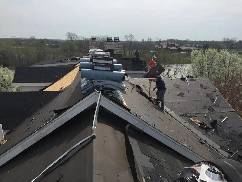 Century Roofing - Photo 7