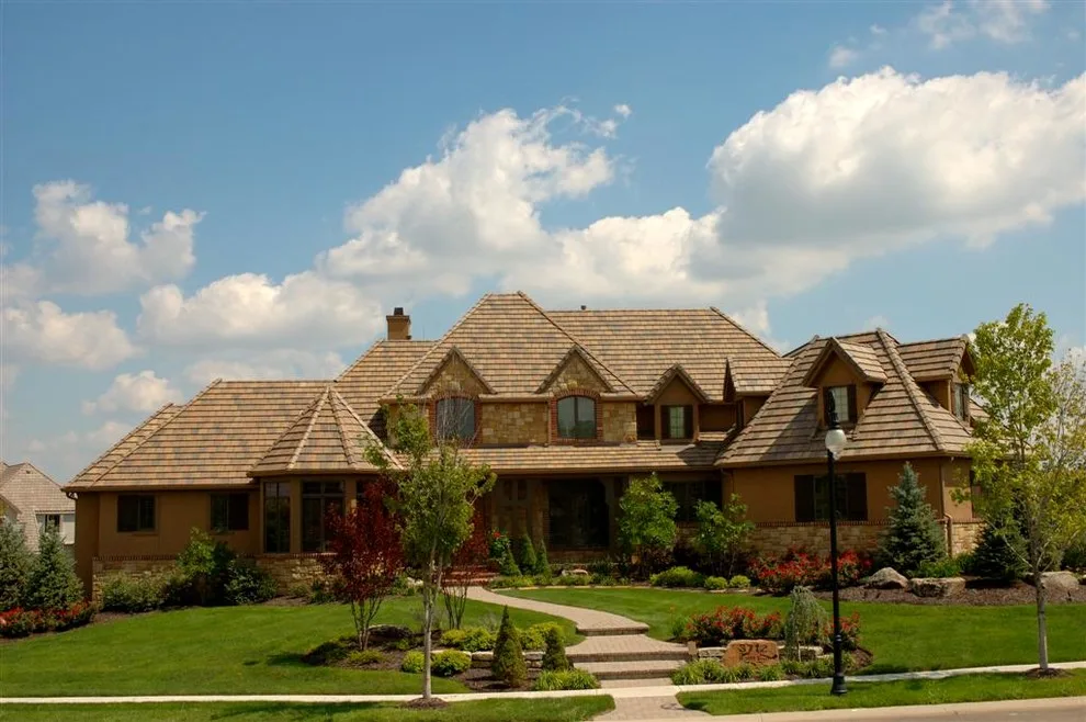 Century Roofing - Photo 6