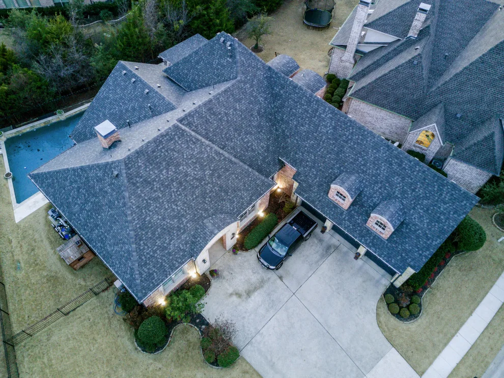 Peak Roofing & Construction - Photo 10