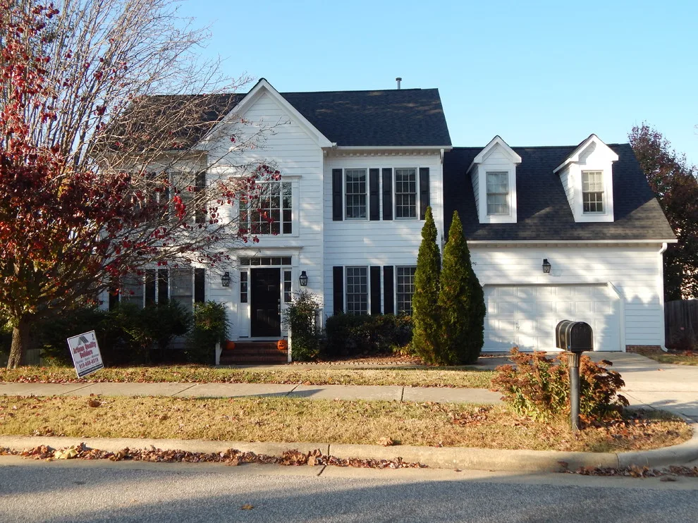 Artisan Quality Roofing - Photo 4