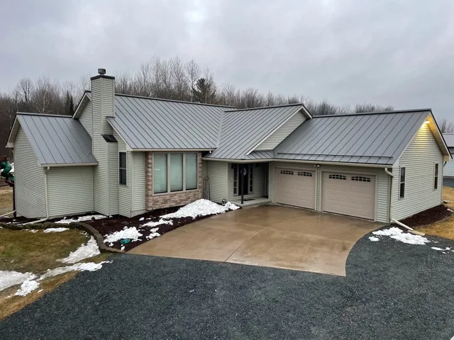 Rivers Edge Metal Roofing LLC - Photo 11