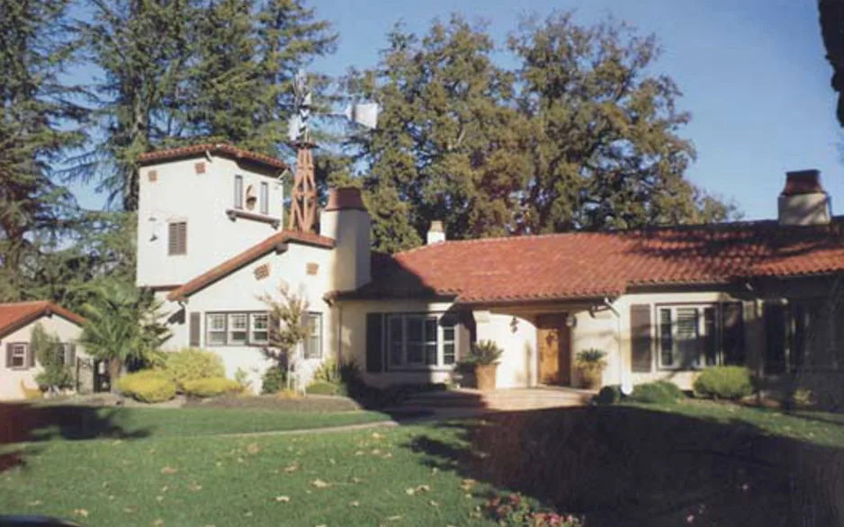 Johnson Roofing Company - Photo 2